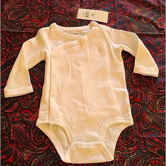 Ralph Lauren Other - NWT. RALPH LAUREN FULL SNAP LONG SLEEVE  3 SNAP BOTTOM  Top 3 MO